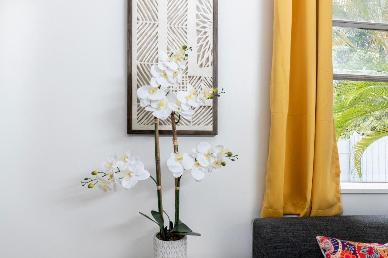 Beautiful Casita With King Bed And Private Patio Close To Calle 8, Mia Airport, Coral Gables Μαϊάμι Εξωτερικό φωτογραφία