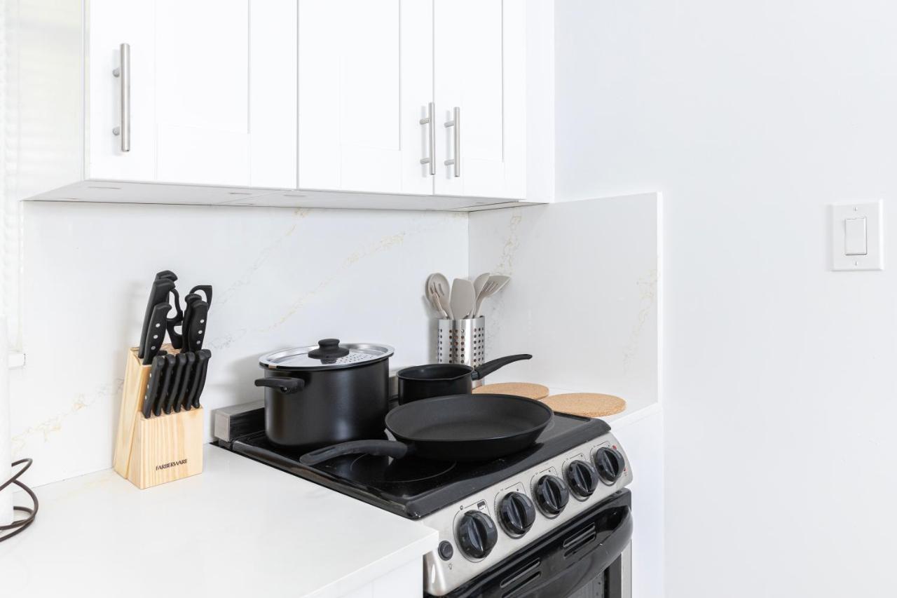 Beautiful Casita With King Bed And Private Patio Close To Calle 8, Mia Airport, Coral Gables Μαϊάμι Εξωτερικό φωτογραφία